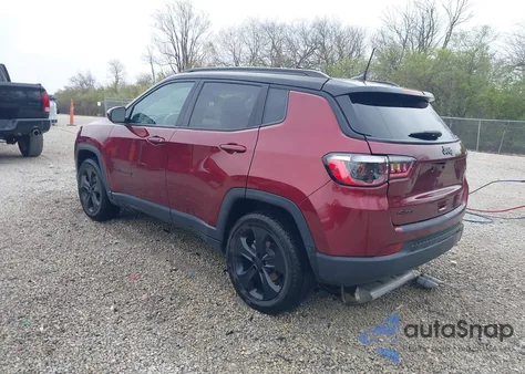 2021 Jeep Compass Altitude 4X4 z USA, uszkodzony, nr VIN 3C4NJDBB6MT530958